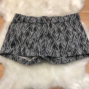 Like New! American Eagle Outfitters‎ Midi Shorts, 6